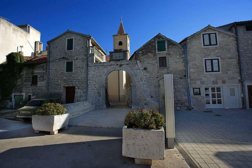 Babin Bed&Breakfast Pirovac Exterior foto